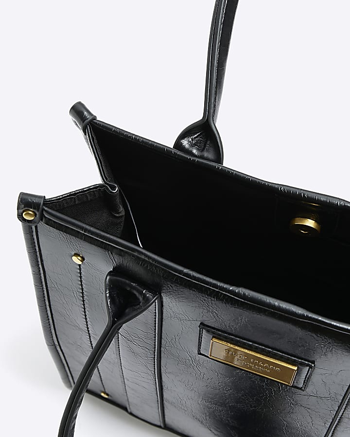 The Timeless Allure of Black Handbags